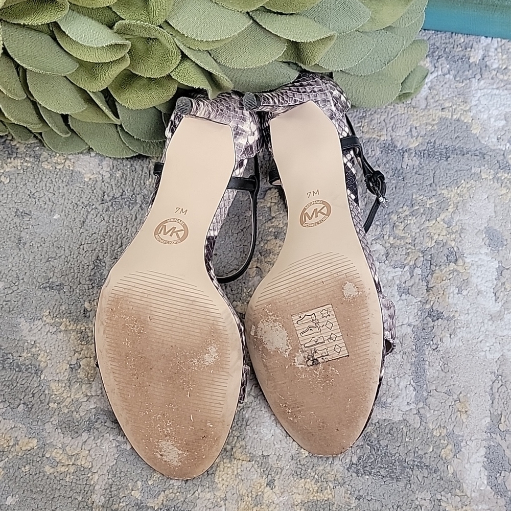 Michael Michael Kors Snakeskin 3" Leather Sandal - Picture 10 of 11